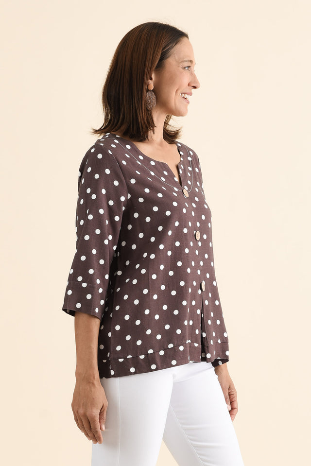 Augusta Chocolate Spot Linen Cotton Top,brunette model,Side of Outfit,alt text|model:Cara image 3