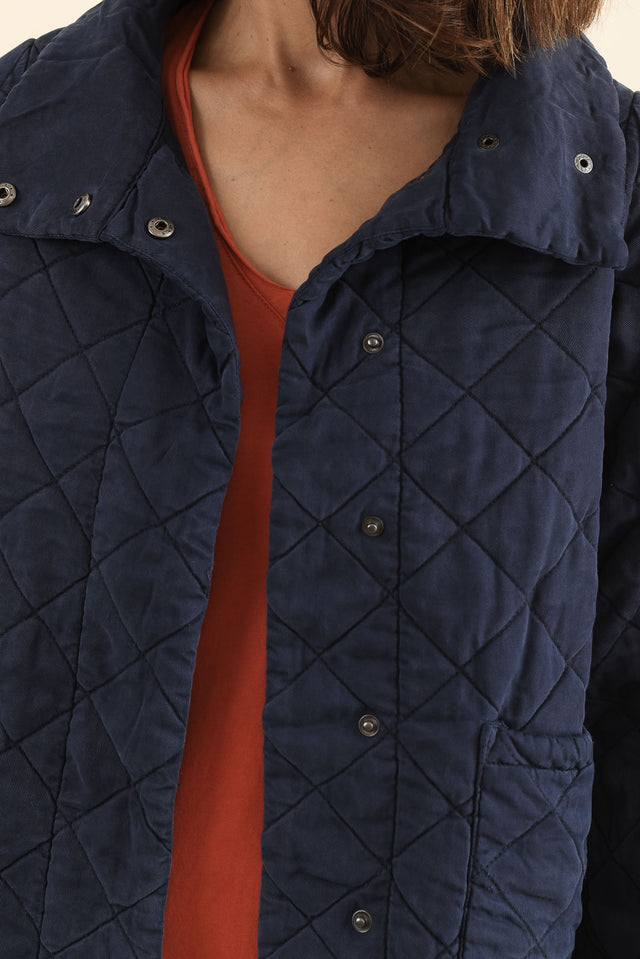 Aurora Navy Quilted Jacket,Detail,Brunette model,alt text|model:Cara image 6