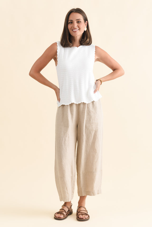 alt text|model:MJ image 3