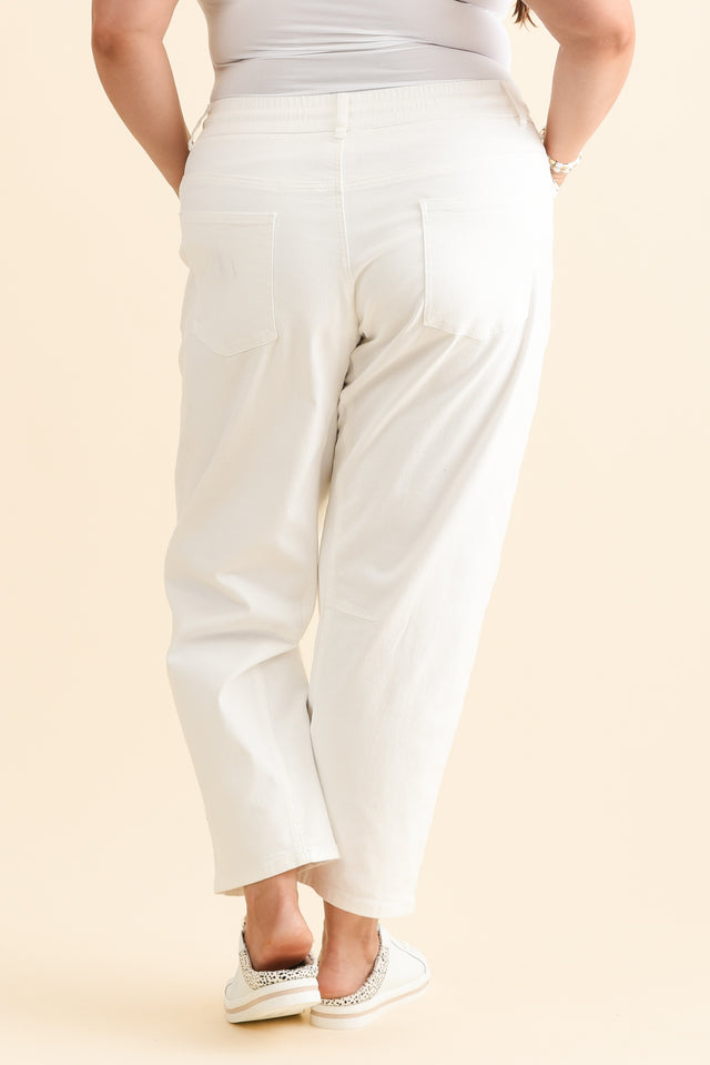 BB Barrel White Jeans image 12