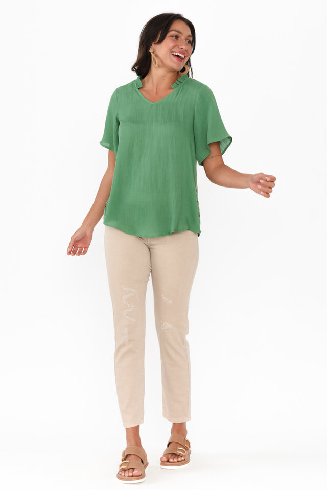 Bari Green Linen Button Top,Brunette model,alt text|model:Brontie image 3
