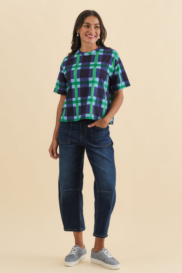Bari Navy Check Cotton Tee,Brunette model,alt text|model:Brontie image 3