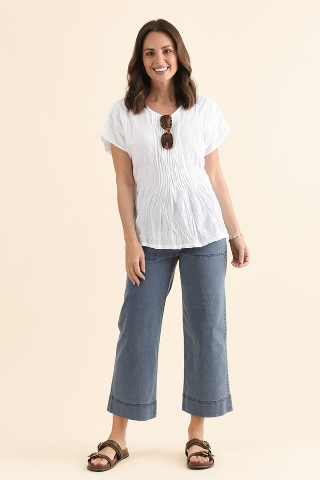 Beck White Crinkle Cotton Top,Full Body,Brunette model,alt text|model:MJ image 2