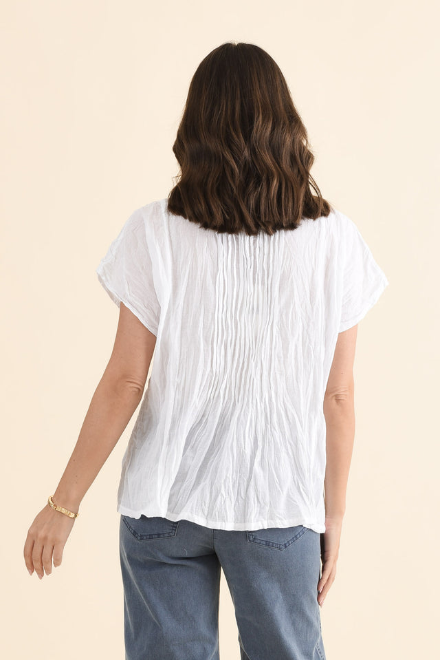 Beck White Crinkle Cotton Top,Back,Brunette model,alt text|model:MJ image 4