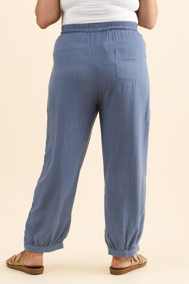 alt text|model:Pilita image 12