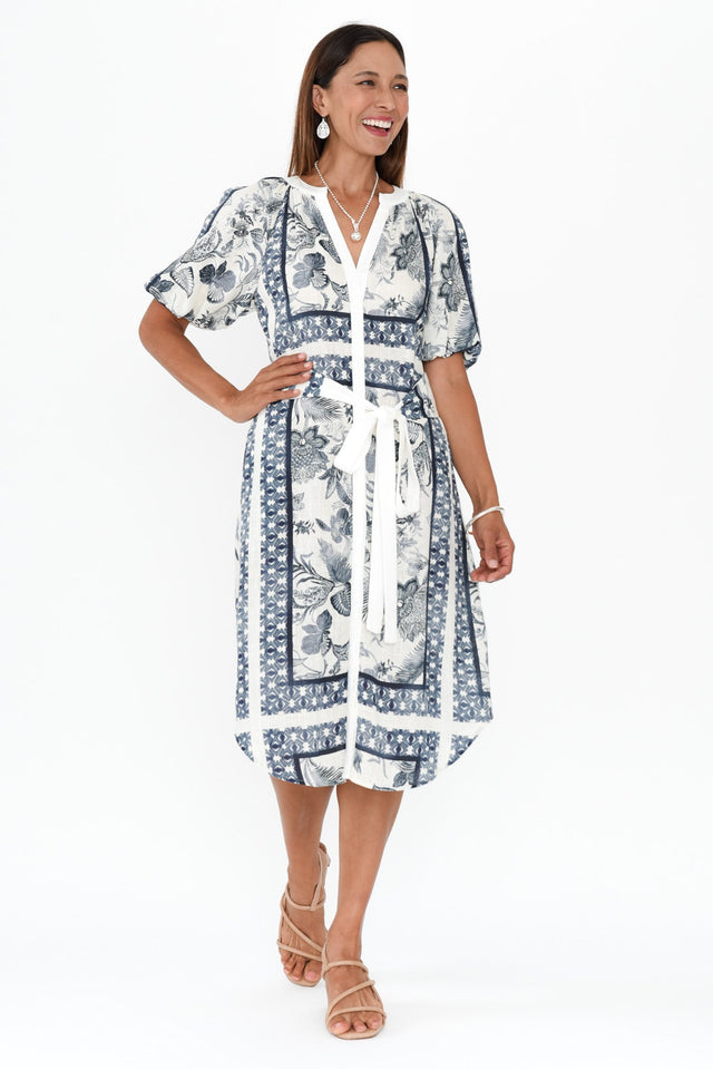 Bijou Ink Floral Linen Blend Dress,Brunette model,alt text|model:Cara image 4