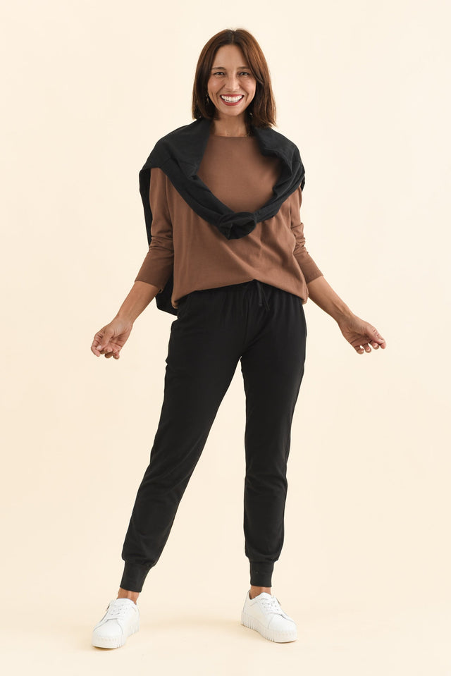 Black Cotton Everyday Tie Sweatpants,Brunette model,alt text|model:Cara image 5