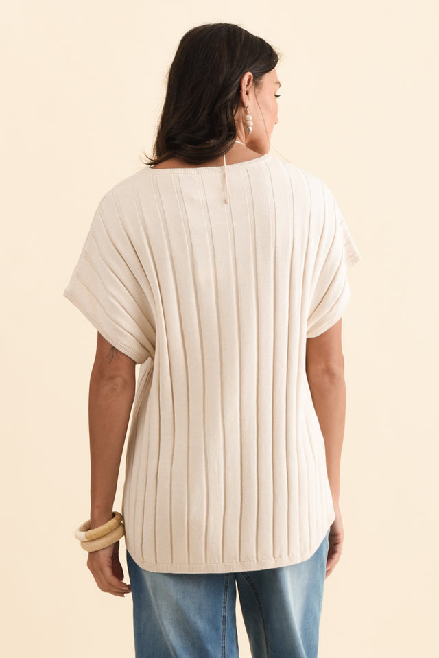 alt text|model:Brontie image 4