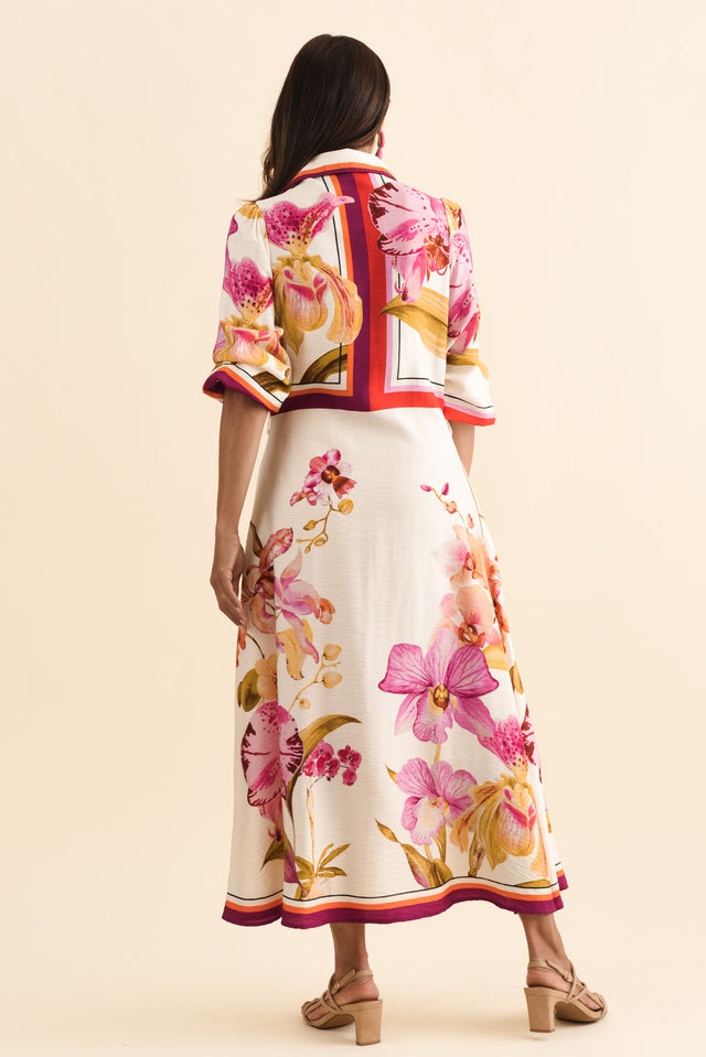 alt text|model:Cara image 5