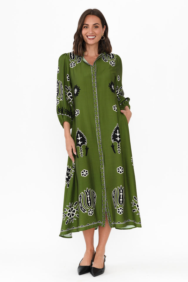 alt text|model:MJ image 7