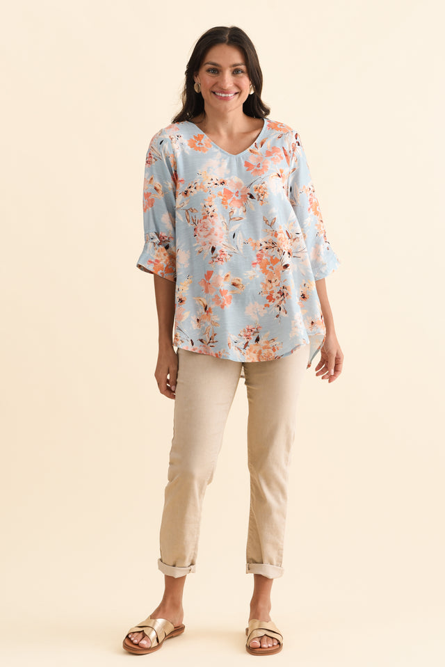 alt text|model:Brontie image 6