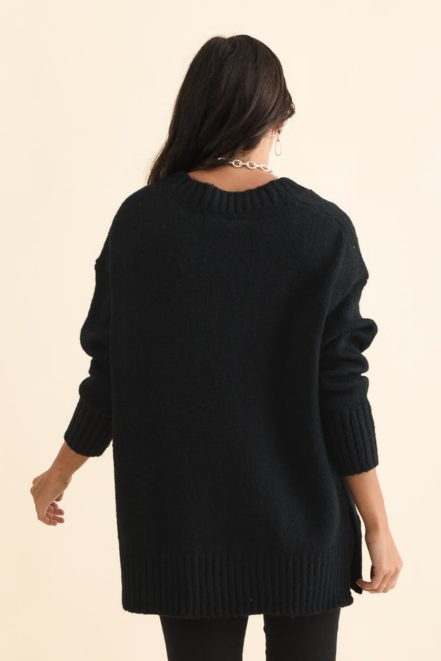 Brilla Black V Neck Jumper,Brunette model,alt text|model:Brontie image 5