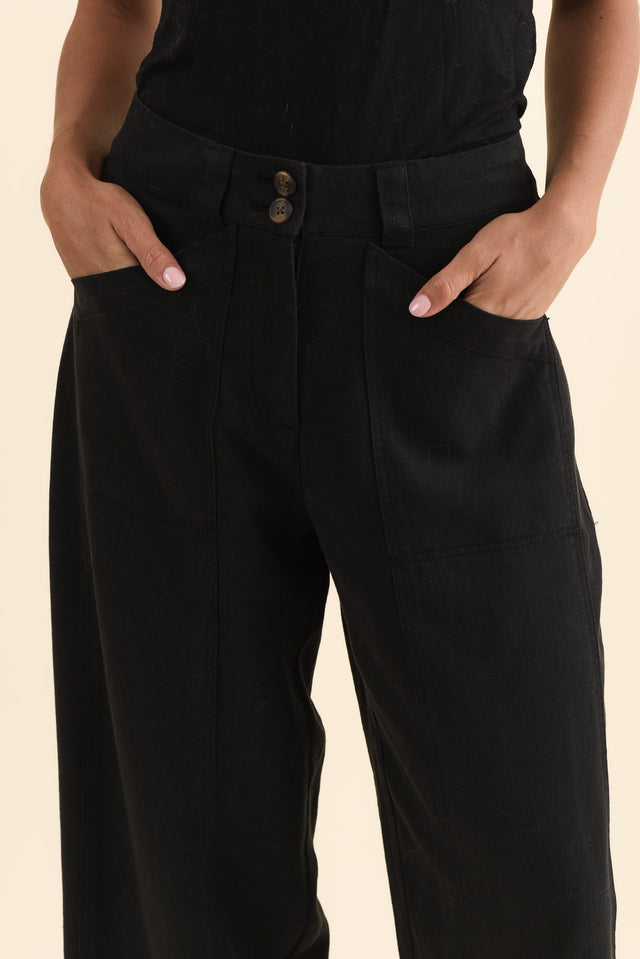 alt text|model:Brontie image 5