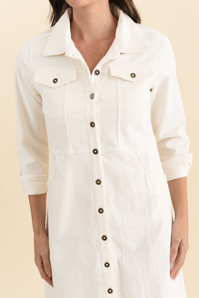 alt text|model:MJ image 5