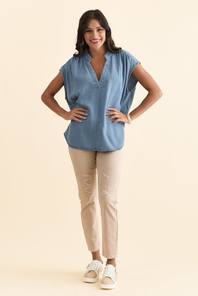Burwood Blue Tencel Top,Brunette model,alt text|model:Brontie image 7