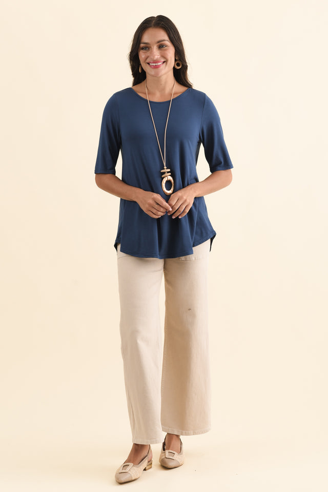 alt text|model:Brontie