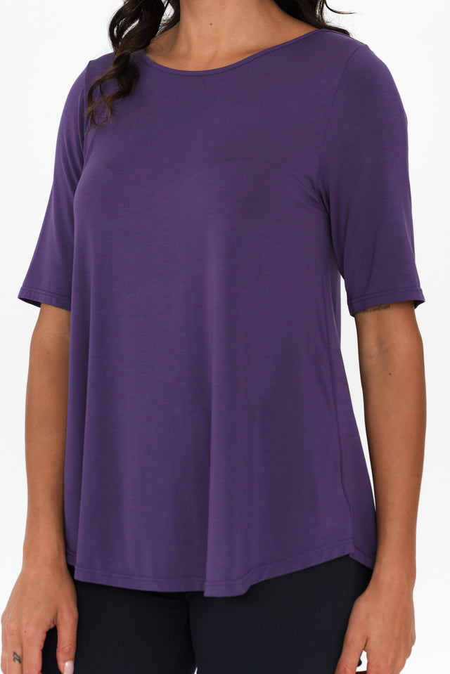 alt text|model:Brontie image 6