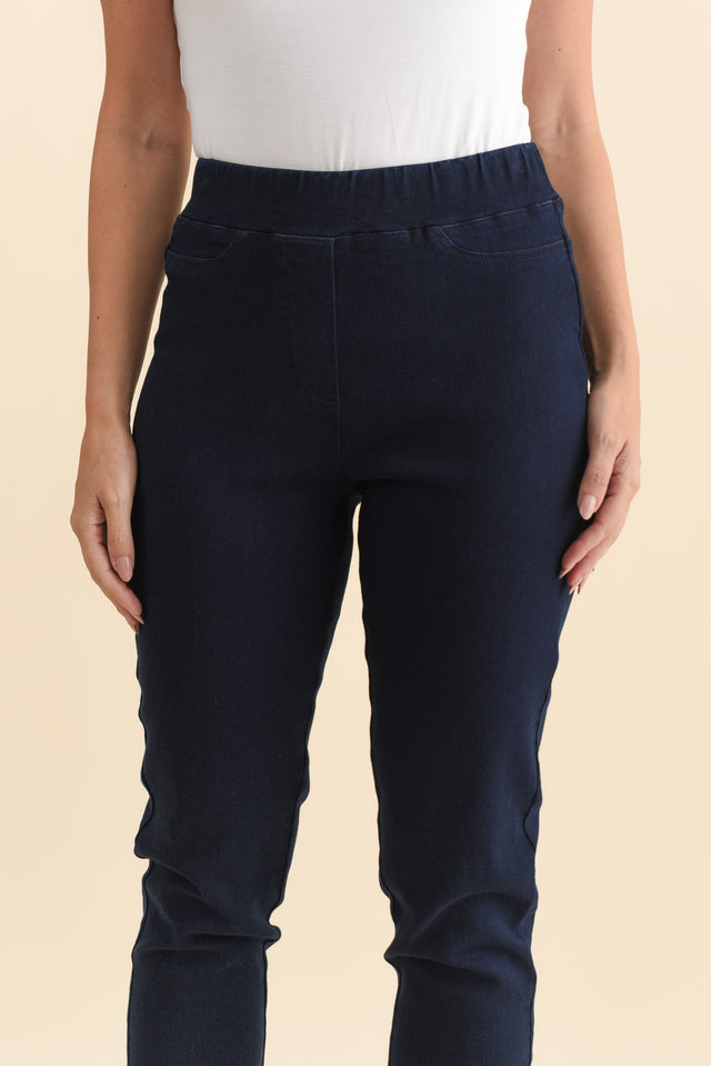 alt text|model:MJ image 7