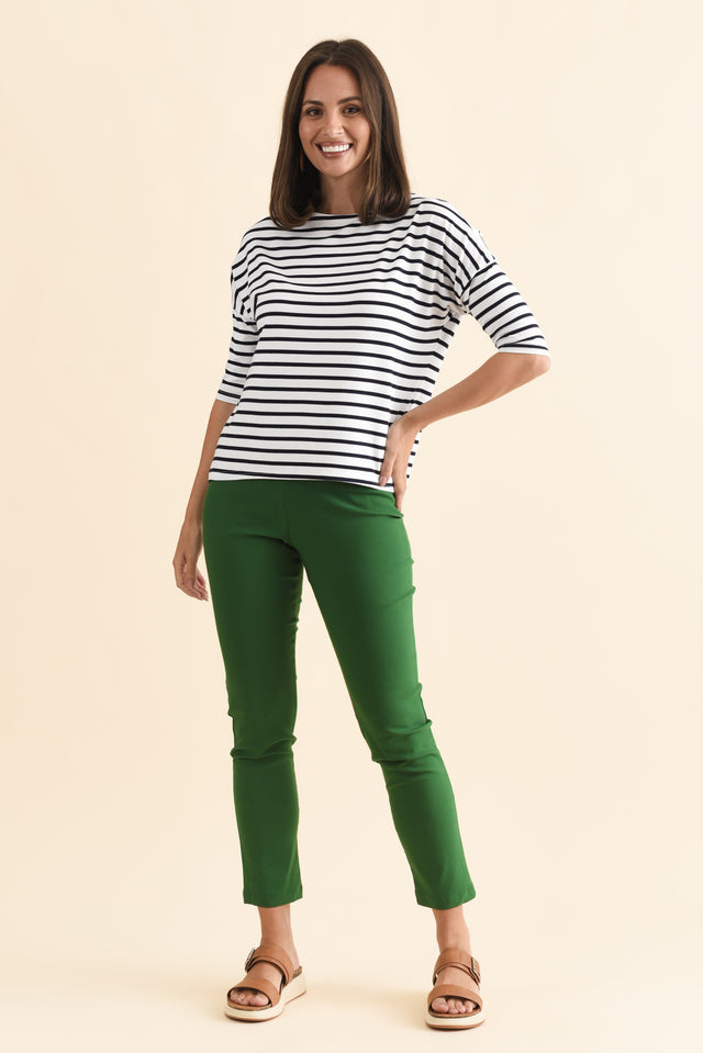 alt text|model:MJ image 6