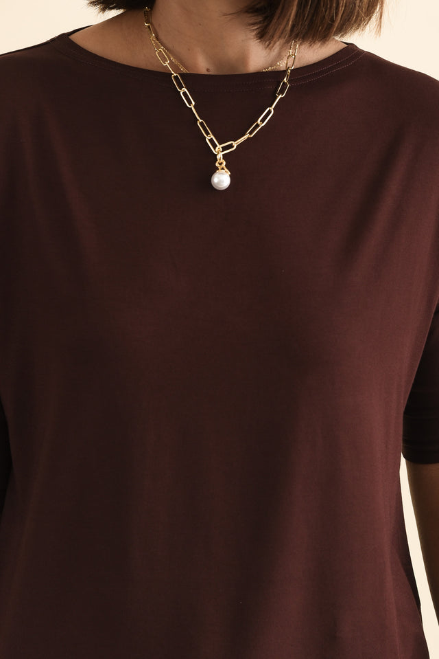 Camila Wine Bamboo Top,Brunette model,alt text|model:Cara image 6