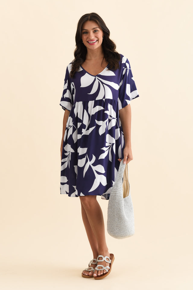 alt text|model:Brontie