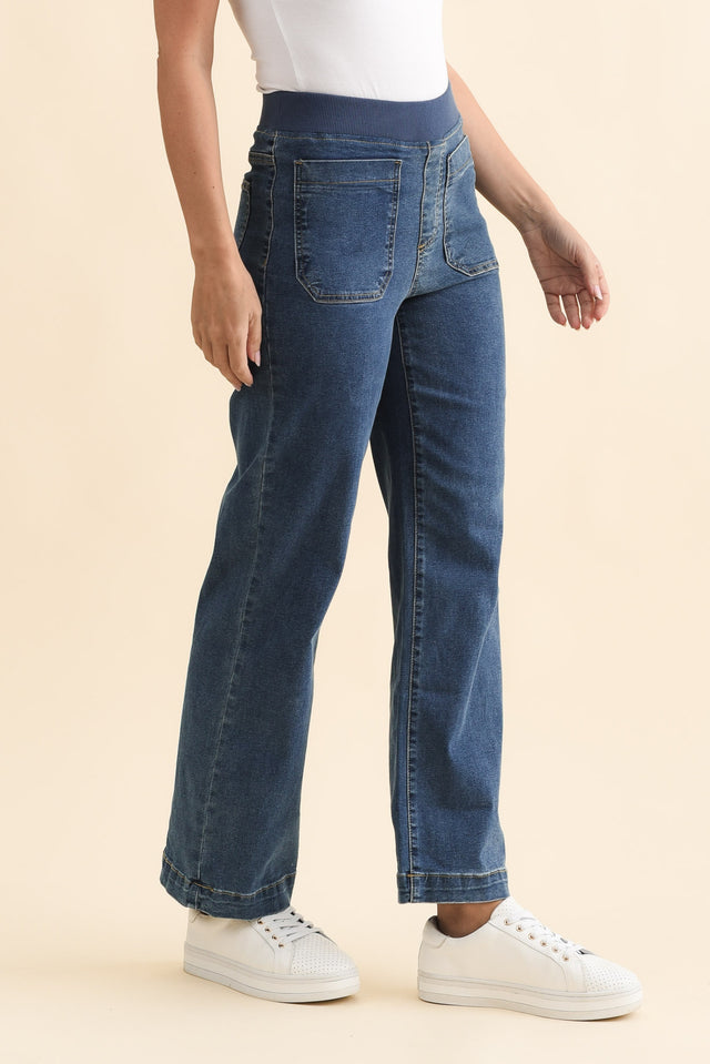 Carpenter Blue Denim Stretch Jeans,Brunette model,alt text|model:MJ image 5