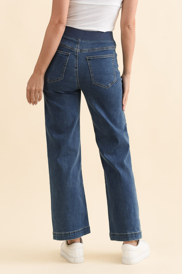 Carpenter Blue Denim Stretch Jeans,Brunette model,alt text|model:MJ image 6