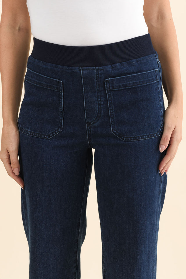 Carpenter Dark Denim Stretch Jeans,Brunette model,alt text|model:MJ image 7