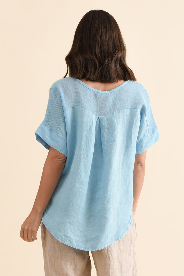 alt text|model:MJ image 5