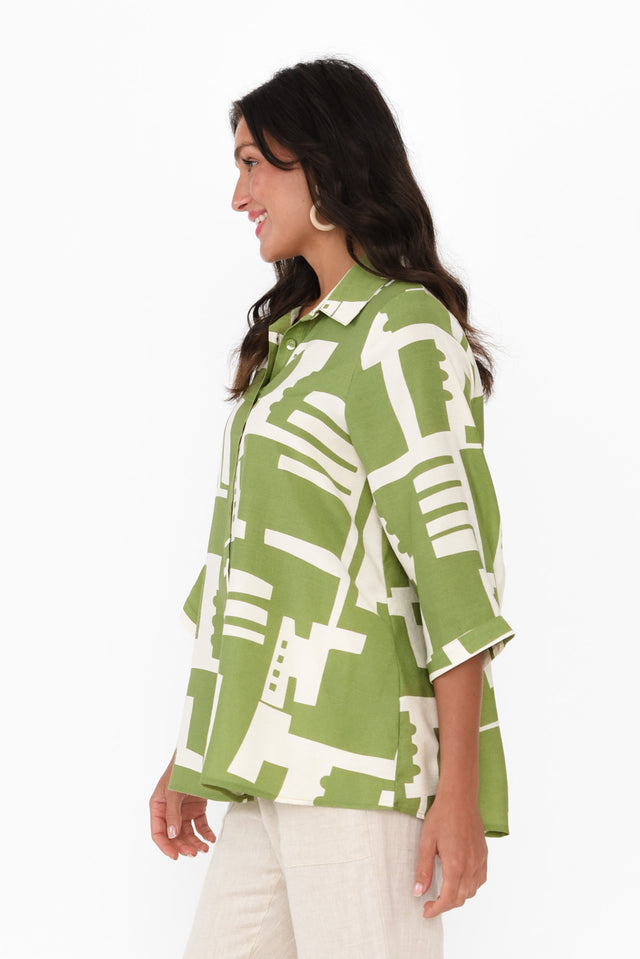 alt text|model:Brontie image 4