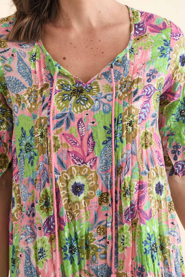 Cayman Green Garden Cotton Tunic Dress,Detail,Brunette model,alt text|model:MJ image 5