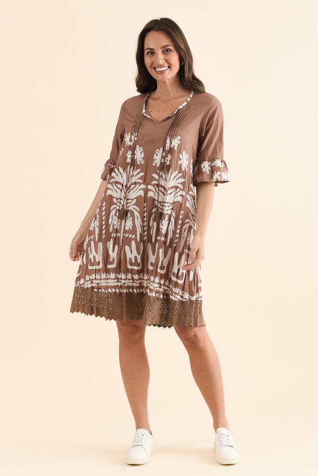 Cayman Mocha Beach Cotton Tunic Dress,Full Body,Brunette model,alt text|model:MJ image 7