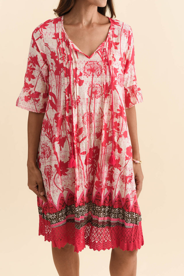 alt text|model:Cara image 5