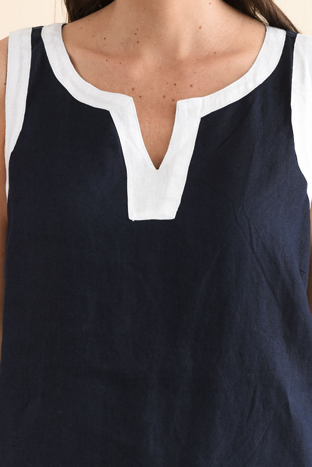 Cecilia Navy Contrast Linen Dress,Detail,Brunette model,alt text|model:MJ image 5