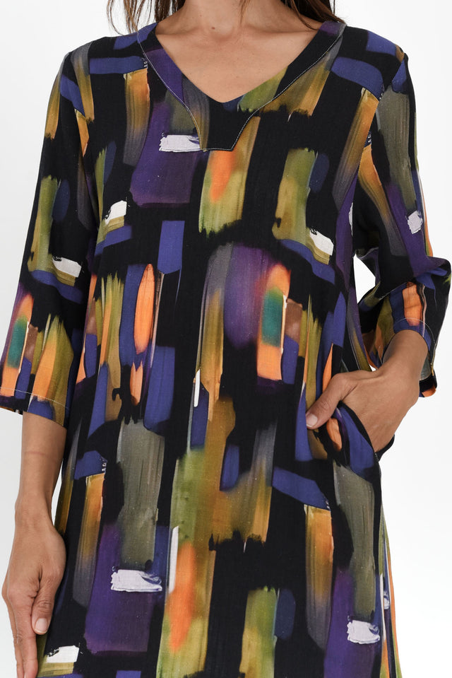 alt text|model:Cara image 5