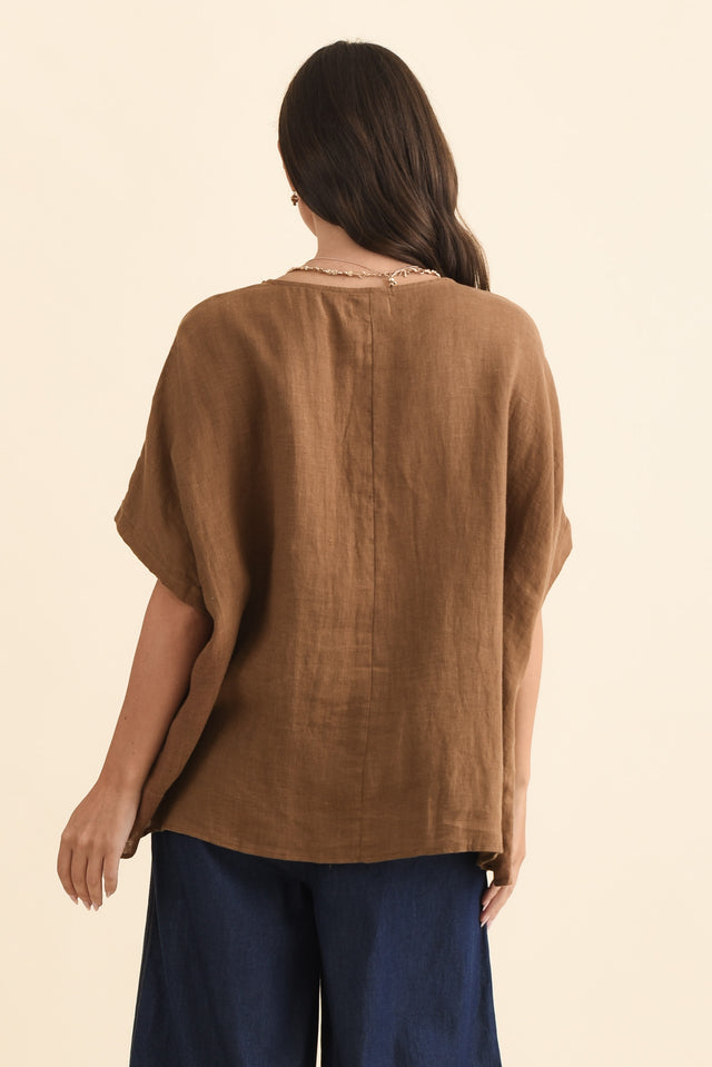 Chaya Mocha Linen Top,Brunette model,alt text|model:MJ image 6