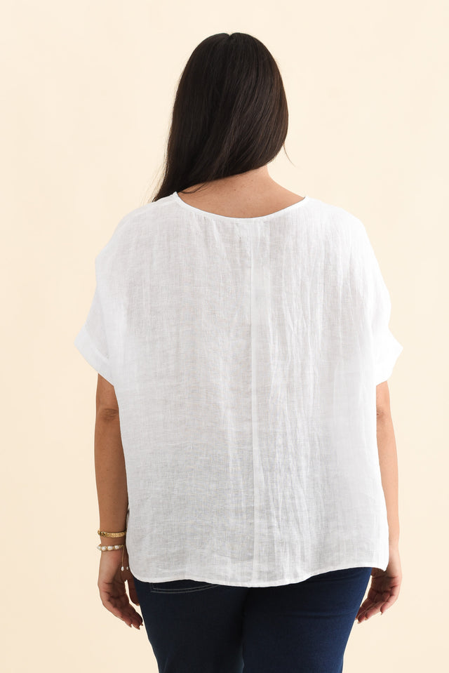 Chaya White Linen Top,Brunette model,alt text|model:Emilia image 12