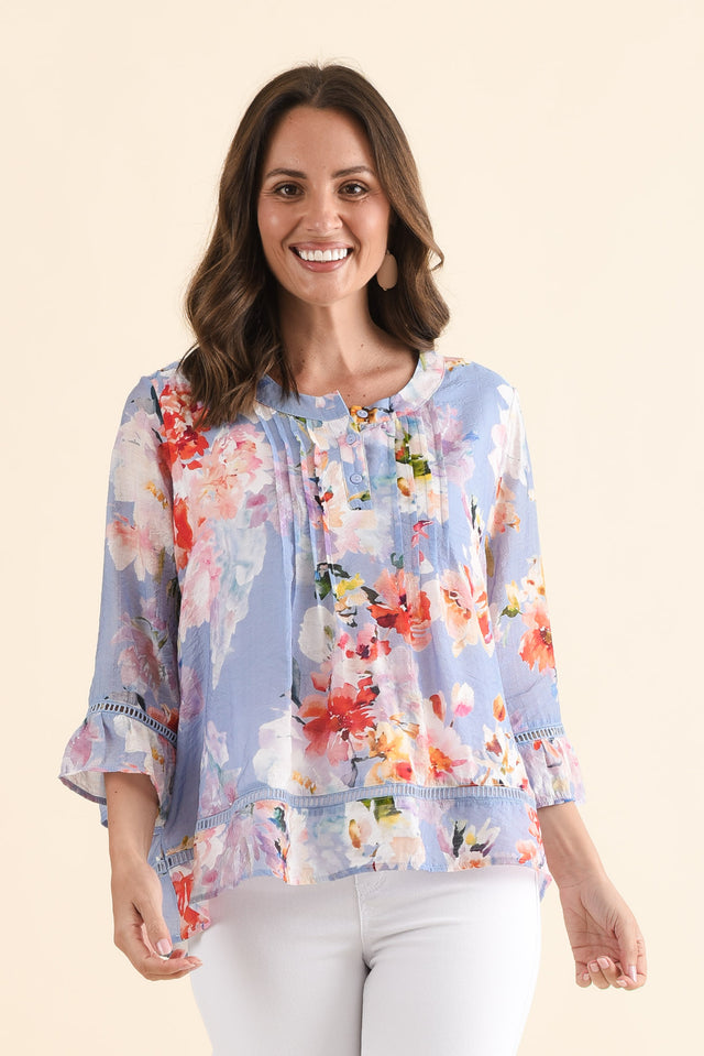 Coleman Blue Bloom Button Top,Front,Brunette model,alt text|model:MJ image 1
