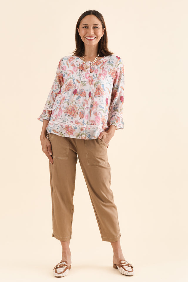 Coleman Pink Blossom Button Top,Full Body,Brunette model,alt text|model:Cara image 6