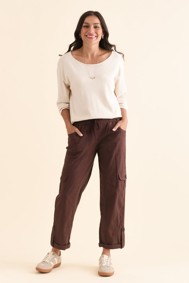 Colette Chocolate Cargo Pants,Full Body,Brunette model,alt text|model:Brontie image 3