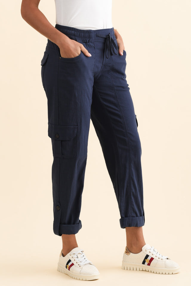 alt text|model:Brontie image 4