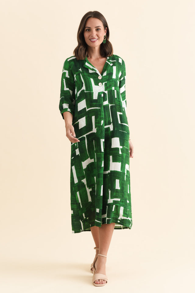 Daria Green Geo Linen Collared Dress,Brunette model,alt text|model:MJ image 3