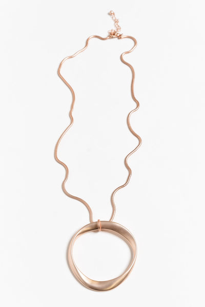 Davika Rose Gold Pendant Necklace