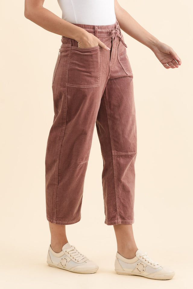 Denny Dusty Pink Corduroy Barrel Jeans,Brunette model,alt text|model:MJ image 3