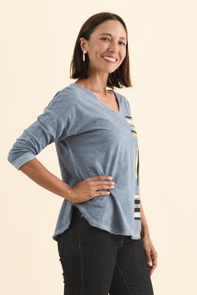 Devon Steel Brush Stroke Cotton Top,Brunette model,alt text|model:Cara image 3