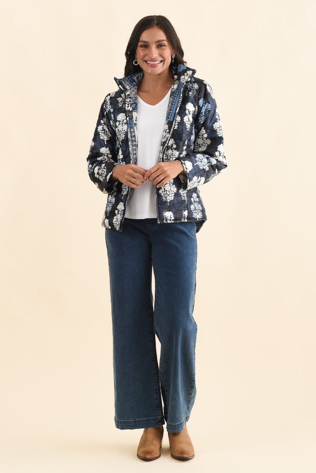 Diego Navy Motif Puffer Jacket,Brunette model,alt text|model:Brontie image 4