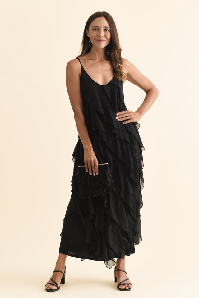 alt text|model:Cara image 3