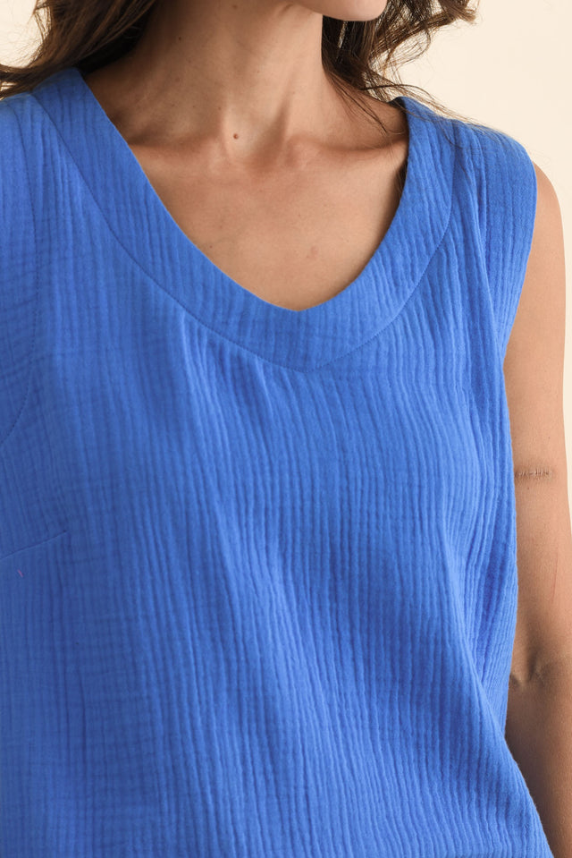 alt text|model:Cara image 5