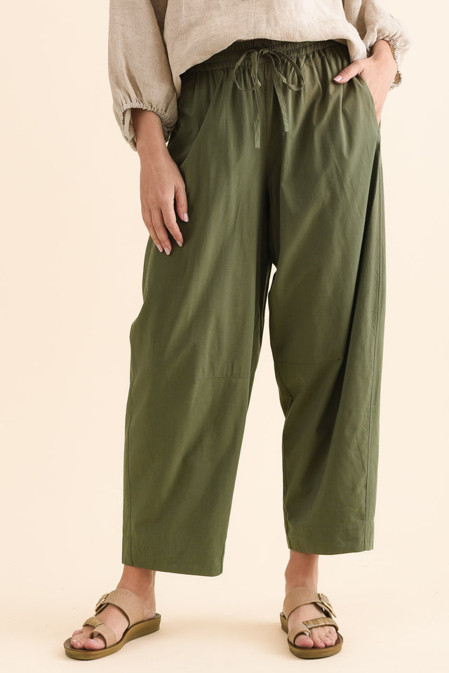 Drift Khaki Barrel Drawstring Pants,Front,Brunette model,alt text|model:MJ image 1