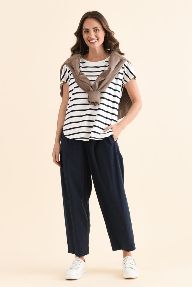 Drift Navy Barrel Drawstring Pants,Full Body,Brunette model,alt text|model:MJ image 2